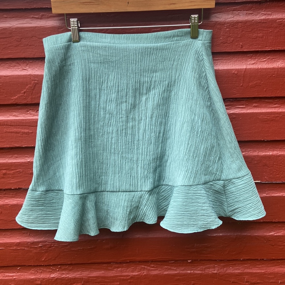 NWT Lulus Light Mint Green Ruffle Hem Wrap Skirt Women's Size M - Picture 3 of 9